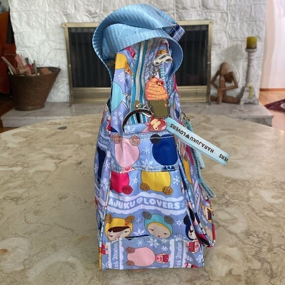 NWT Harajuko Lovers Eskimo Kisses Cross Body Nylon Printed Satchel Travel Bag - Picture 5 of 16